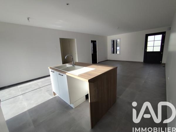 Maison à vendre 3 pièces 74 m² Vouillé