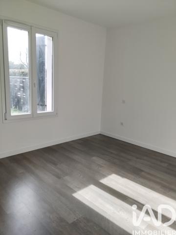 Maison à vendre 3 pièces 74 m² Vouillé