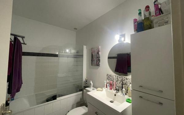 Appartement à vendre    4 pièces •  Fosses