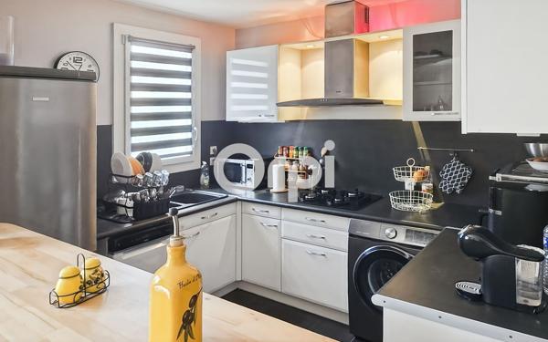 Appartement à vendre    4 pièces •  Fosses