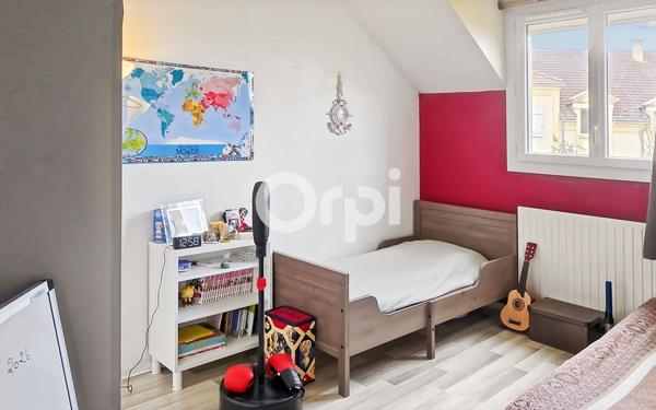 Appartement à vendre    4 pièces •  Fosses