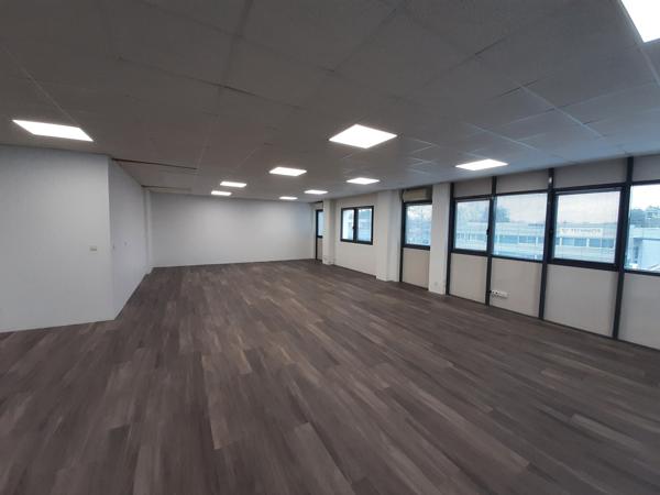 A LOUER BUREAUX de 225 m² environ à la Chapelle Sur Erdre
