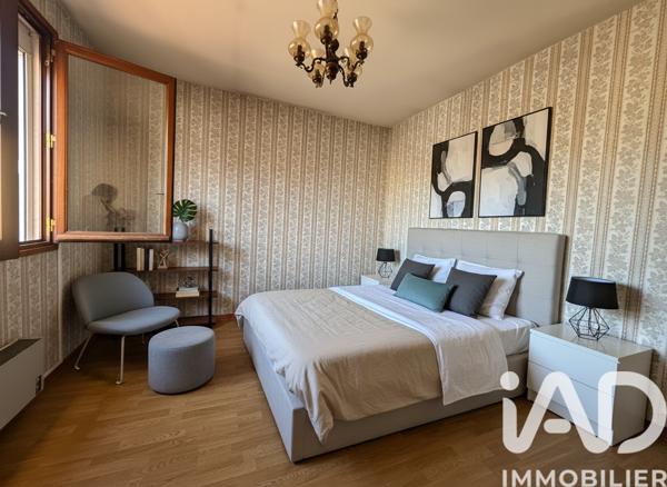 Maison à vendre 5 pièces 103 m² Saint-Symphorien-d'Ozon