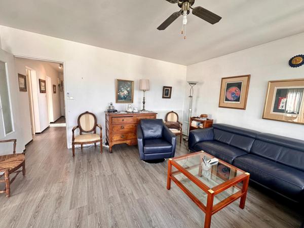 BORDEAUX-CHARTRONS : Appt T4, garage, cellier, balcon