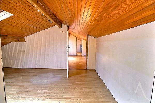 Appartement/Maison Barriere de Begles LA FERRADE 7 pièce(s) 132 m2