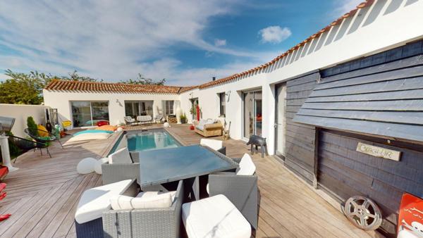 Maison à vendre    5 pièces •  Loix