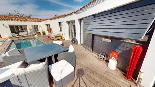 Maison à vendre    5 pièces •  Loix