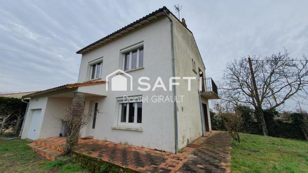 Maison Le Gua 5 pièce(s) 96 m2, 4 chambres, avec garage, dépendances et jardin clos 765 m²