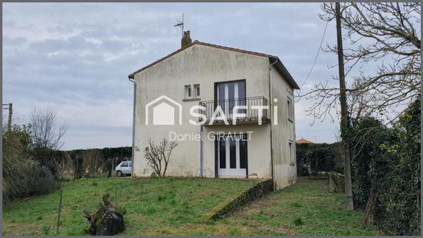 Maison Le Gua 5 pièce(s) 96 m2, 4 chambres, avec garage, dépendances et jardin clos 765 m²