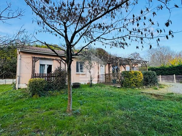 Maison à vendre à Bourg - Référence 3018