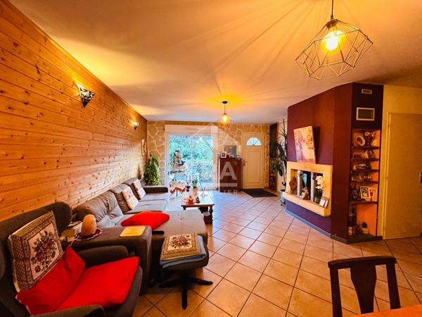 Maison à vendre à Bourg - Référence 3018