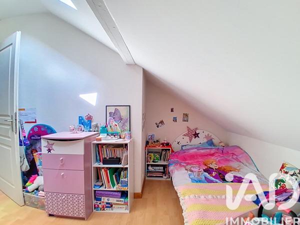 Immeuble à vendre 238 m² Machilly