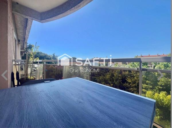 APPARTEMENT DUPLEX FREJUS