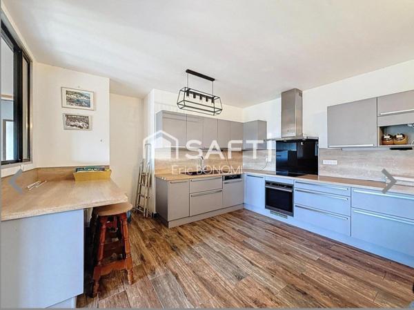 APPARTEMENT DUPLEX FREJUS