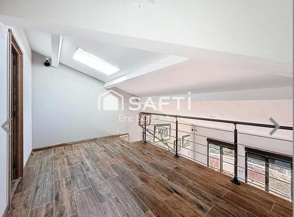 APPARTEMENT DUPLEX FREJUS
