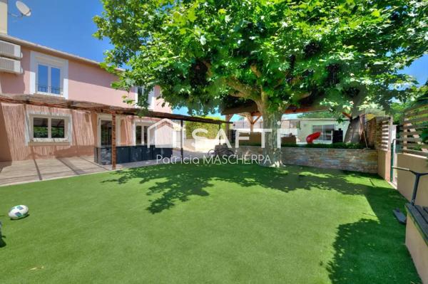 FREJUS JOLIE VILLA 3 CHAMBRES AVEC PISCINE POOL HOUSE ET JARDIN