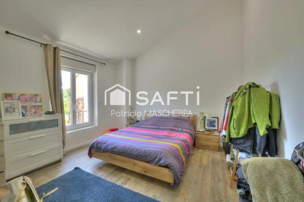 FREJUS JOLIE VILLA 3 CHAMBRES AVEC PISCINE POOL HOUSE ET JARDIN