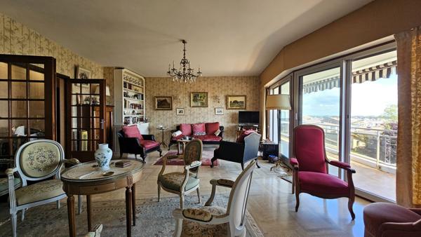 Appartement à Royan de 229.7m2