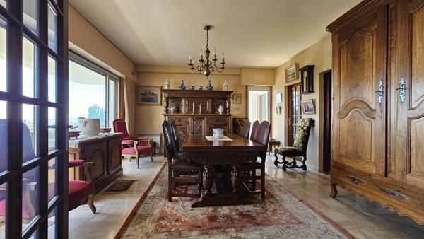 Appartement à Royan de 229.7m2