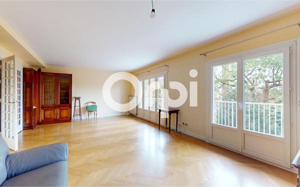 Appartement à vendre    4 pièces • 107,38 m2 Bron