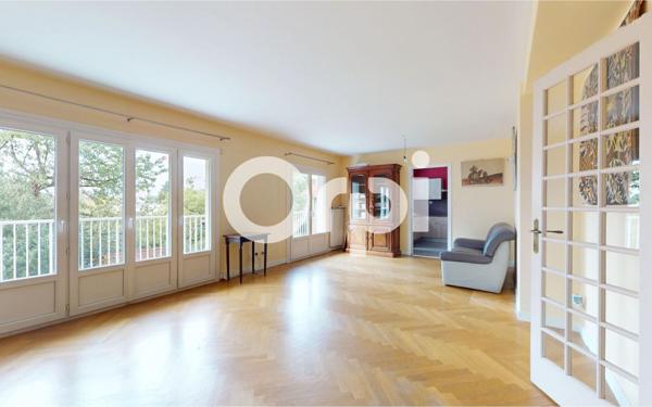Appartement à vendre    4 pièces • 107,38 m2 Bron