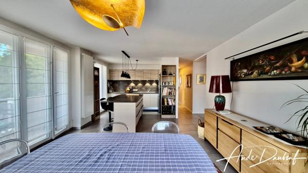 Le Romand – Appartement T5 - Calme et verdure en plein centre-ville