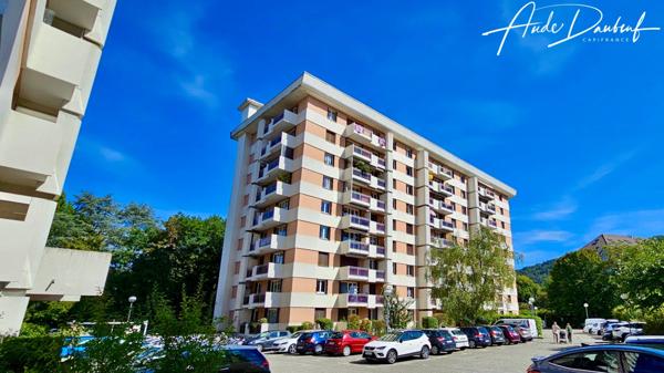 Le Romand – Appartement T5 - Calme et verdure en plein centre-ville