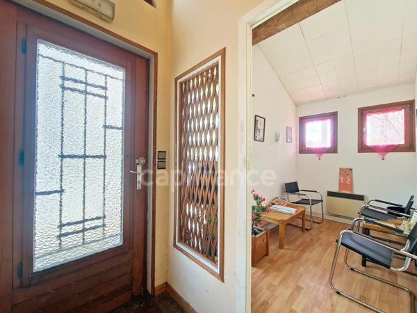 Immeuble mixte 193 m² avec cabinet indépendant – Quartier résidentiel à 10 min de l’océan SAINT JEAN DE LUZ (64)