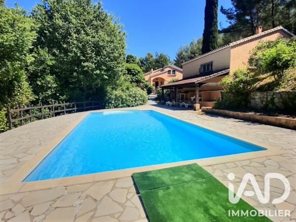 Maison à vendre 7 pièces 220 m² La Cadière-d'Azur