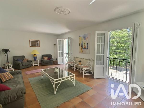 Maison à vendre 7 pièces 220 m² La Cadière-d'Azur