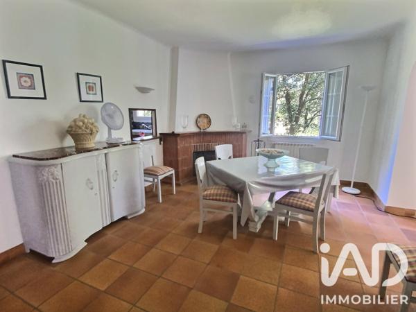 Maison à vendre 7 pièces 220 m² La Cadière-d'Azur