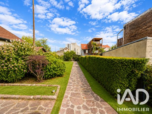 Maison à vendre 6 pièces 145 m² Colombes