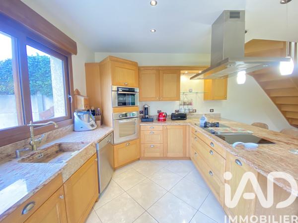 Maison à vendre 5 pièces 104 m² Ozoir-la-Ferrière