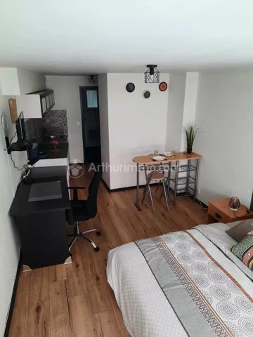 Location                                                      Studio
                        
                     1 pièces                      25 m2                     à Montbéliard