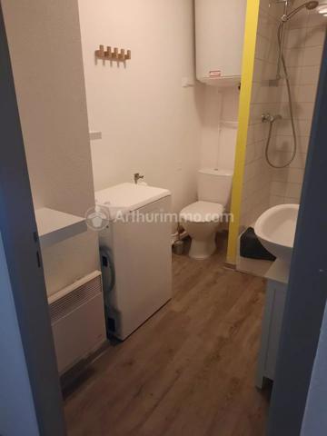 Location                                                      Studio
                        
                     1 pièces                      25 m2                     à Montbéliard