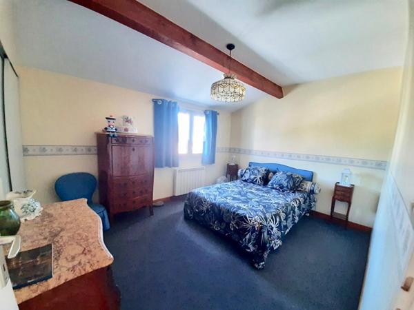 Maison familiale avec véranda,  jardin et garage