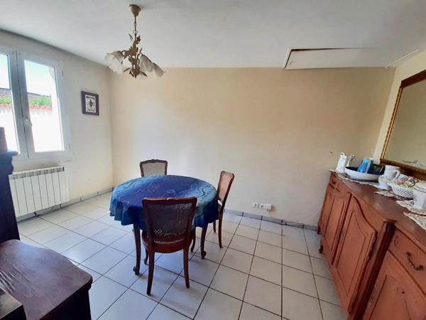 Maison familiale avec véranda,  jardin et garage