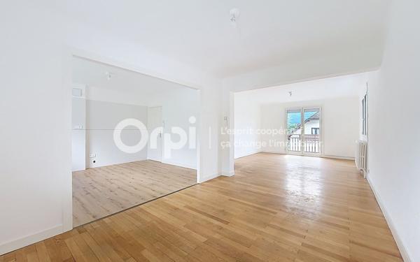 Appartement à vendre    4 pièces • 101,30 m2 Gilly-sur-Isère