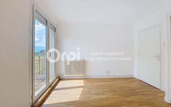 Appartement à vendre    4 pièces • 101,30 m2 Gilly-sur-Isère