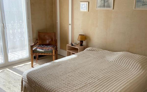 Maison à vendre    6 pièces •  Lattes