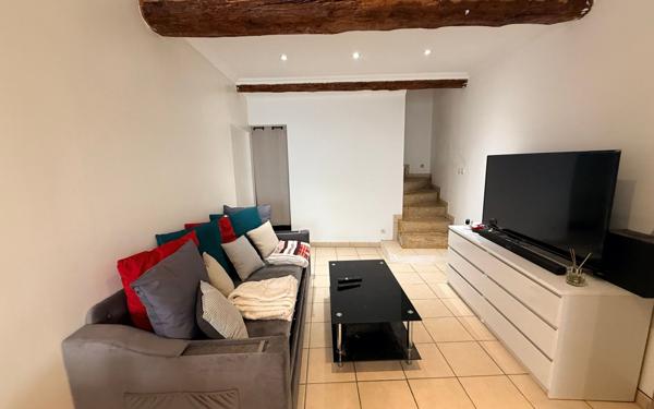 Maison à vendre    3 pièces •  Beauvoisin