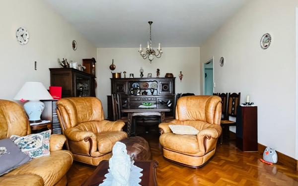 Maison à vendre    5 pièces • 143 m2 Aytré