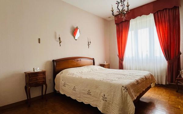 Maison à vendre    5 pièces • 143 m2 Aytré