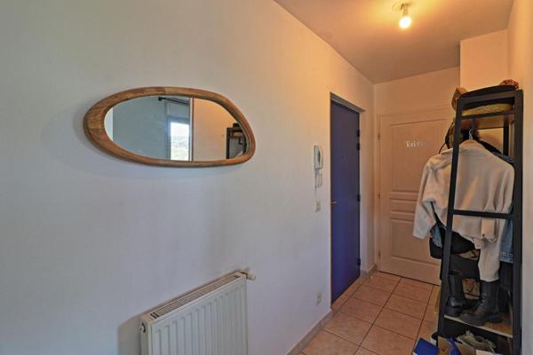 Appartement T2 Bourgoin Jallieu, 48 m² + garage et parking