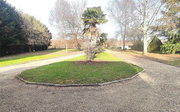 Maison à vendre    5 pièces •  Fargues