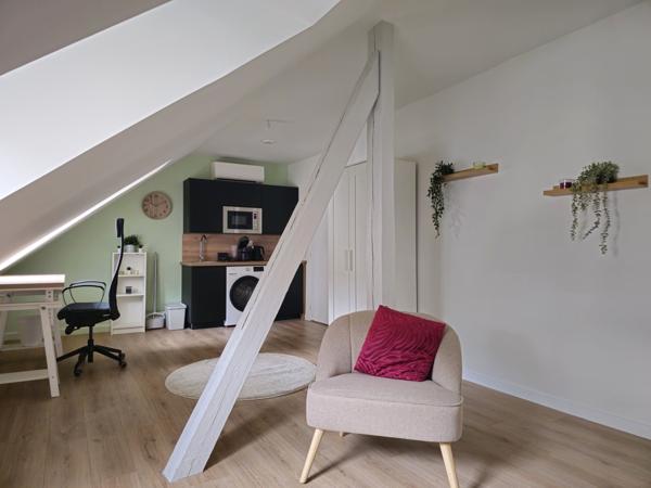 Studio meublé rénové – Saint-Florent – Rendement locatif immédiat