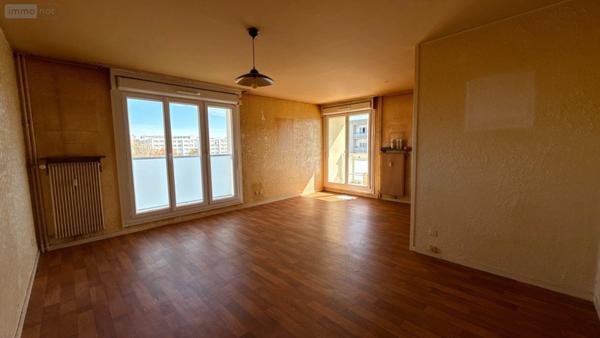 Appartement à vendre à Saint-Memmie dans la Marne (51470), ref : 51001-128