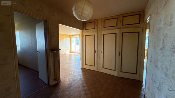 Appartement à vendre à Saint-Memmie dans la Marne (51470), ref : 51001-128