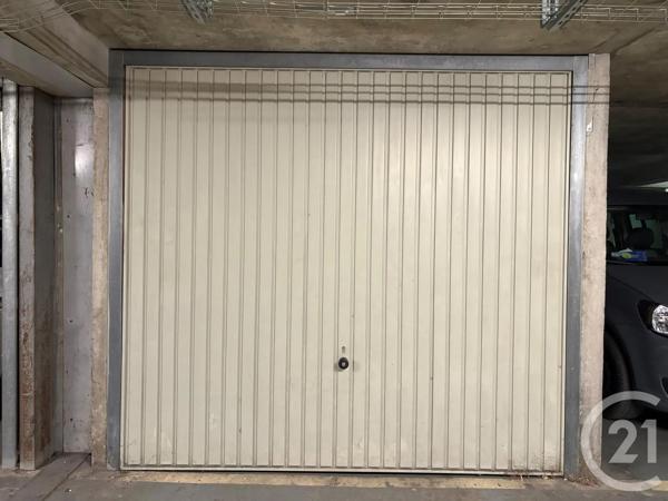 Parking à vendre  12,49 m 2   PARIS  - 75015