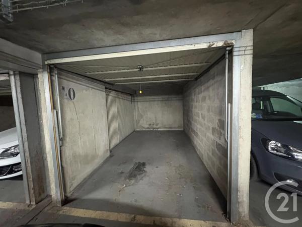 Parking à vendre  12,49 m 2   PARIS  - 75015